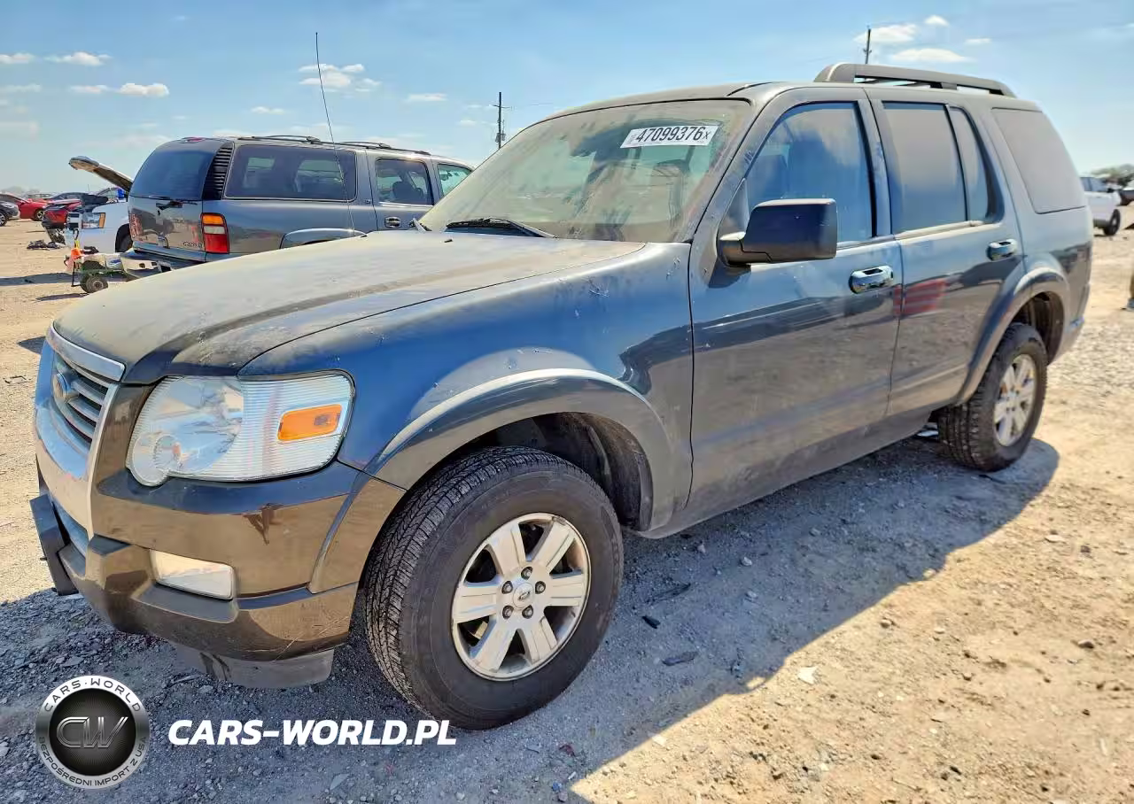 2010 Ford Explorer Xlt