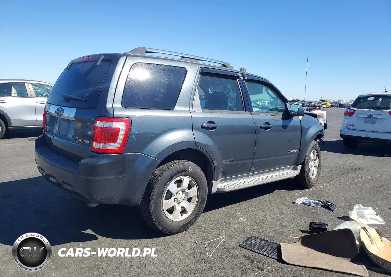 2009 Ford Escape VIN:1FMCU49329KA24965 - 3