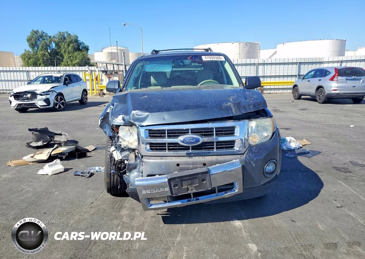 2009 Ford Escape VIN:1FMCU49329KA24965 - 5