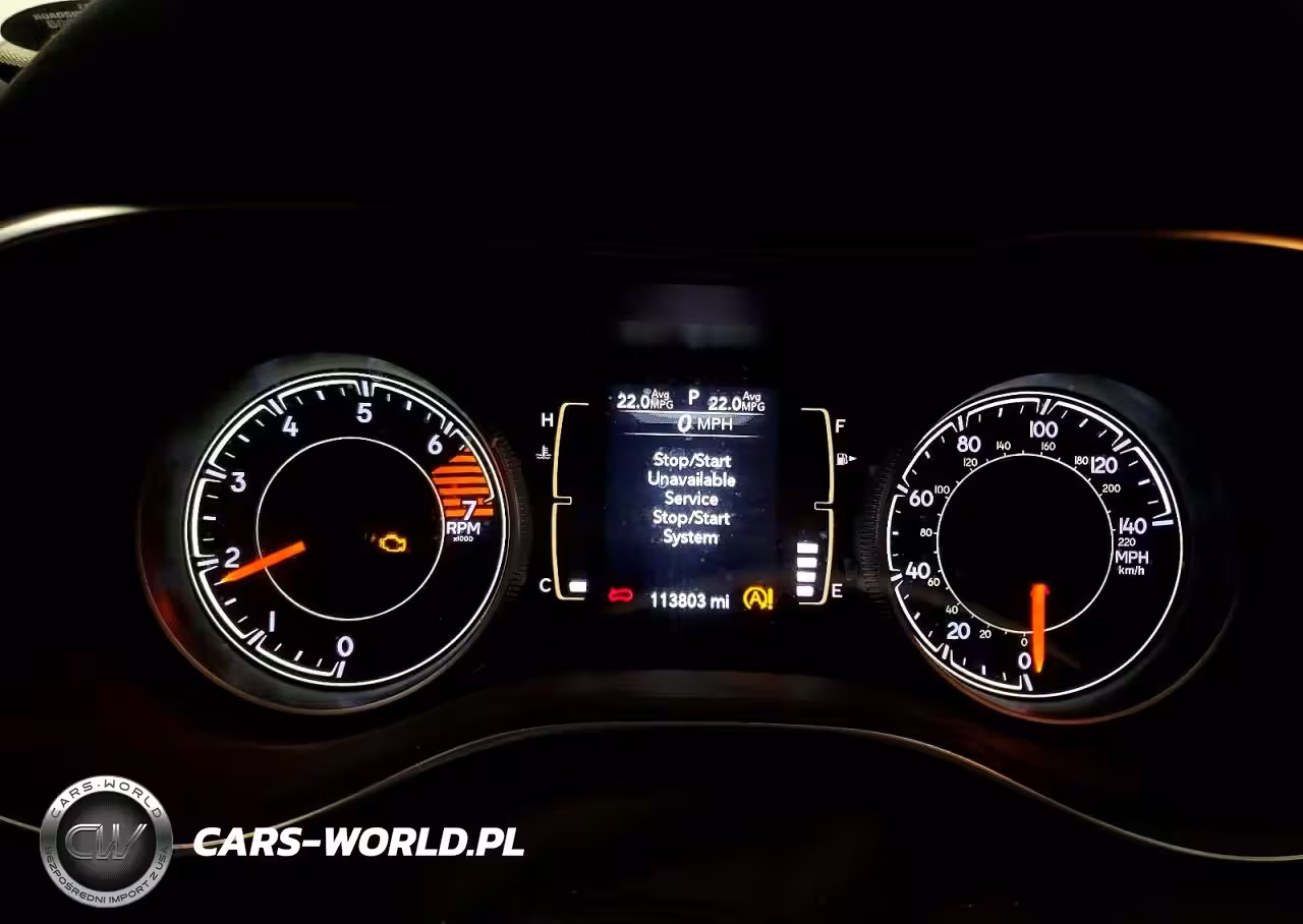 2020 Jeep Cherokee Latitude VIN:1C4PJMCBXLD530912 - 9