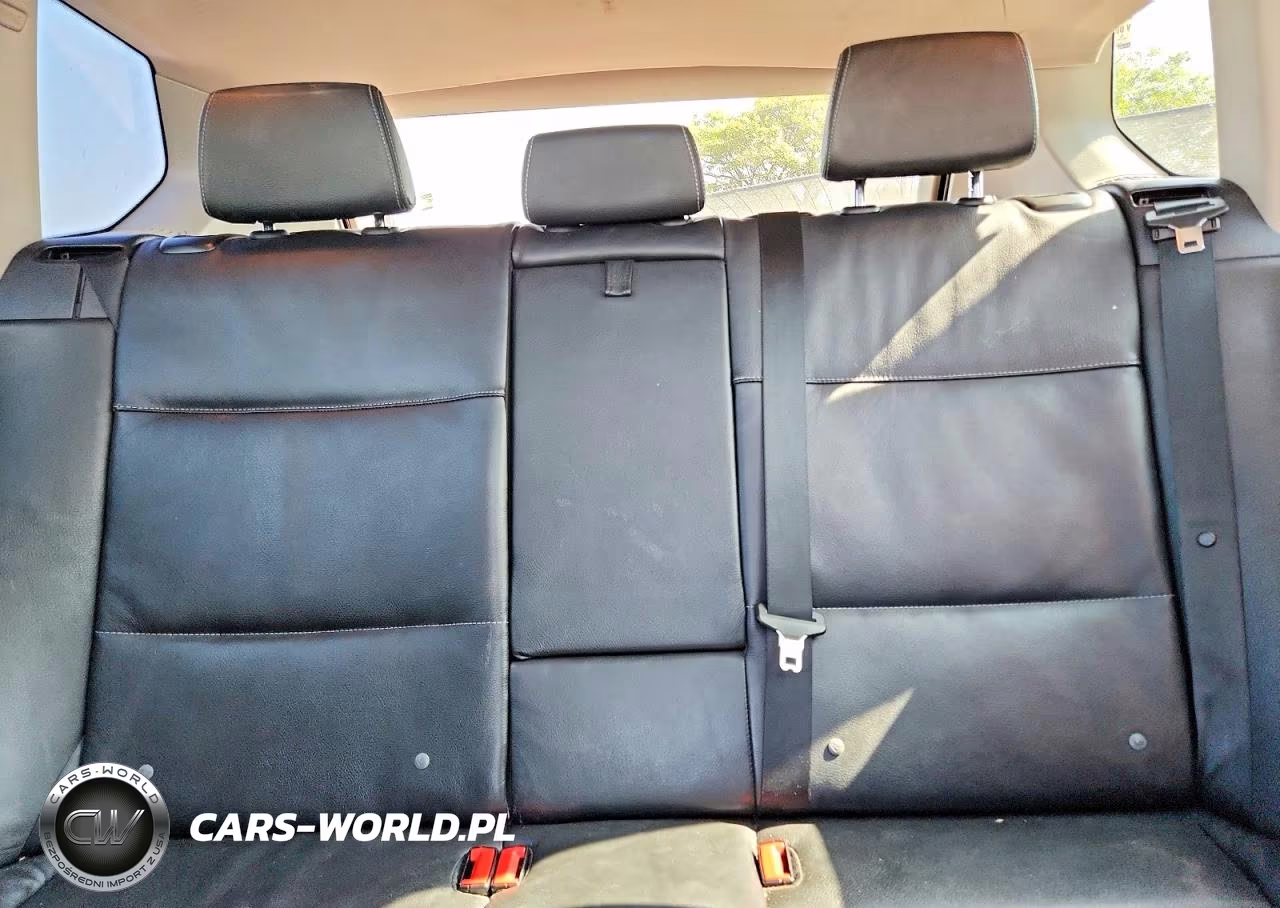 2012 BMW X3 xDrive28I VIN:5UXWX5C55CL723810 - 10