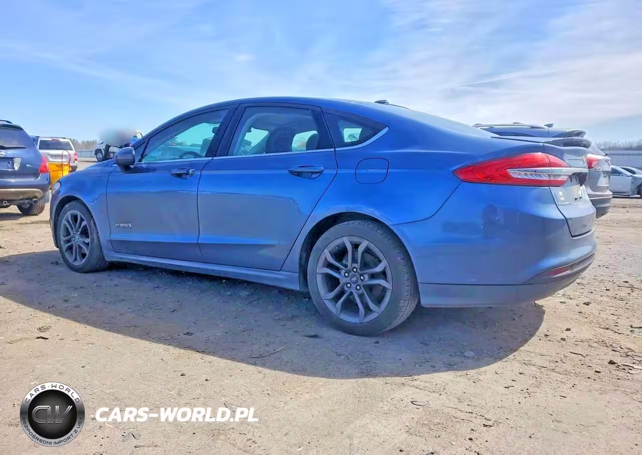 2018 Ford Fusion Se Hybrid VIN:3FA6P0LU2JR137842 - 2