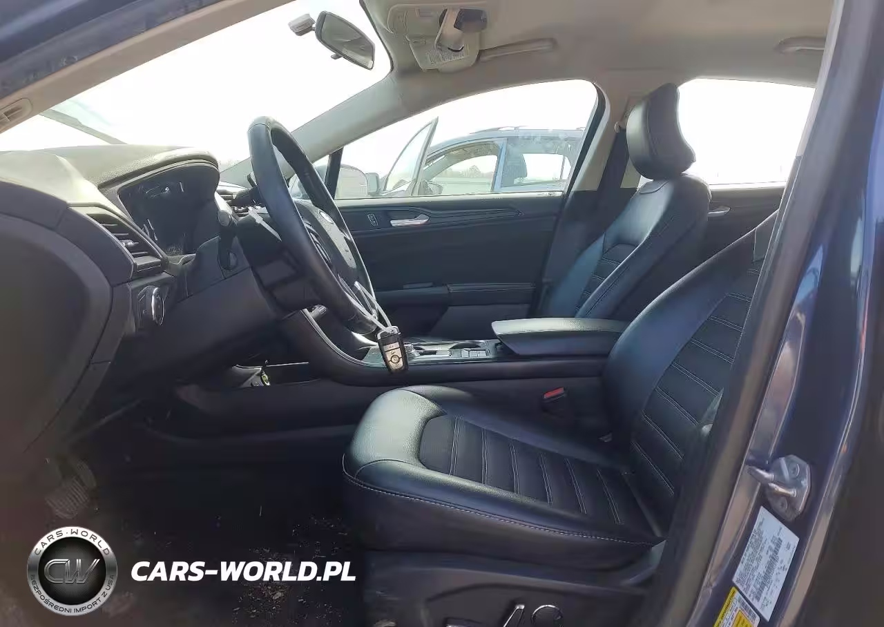 2018 Ford Fusion Se Hybrid VIN:3FA6P0LU2JR137842 - 7
