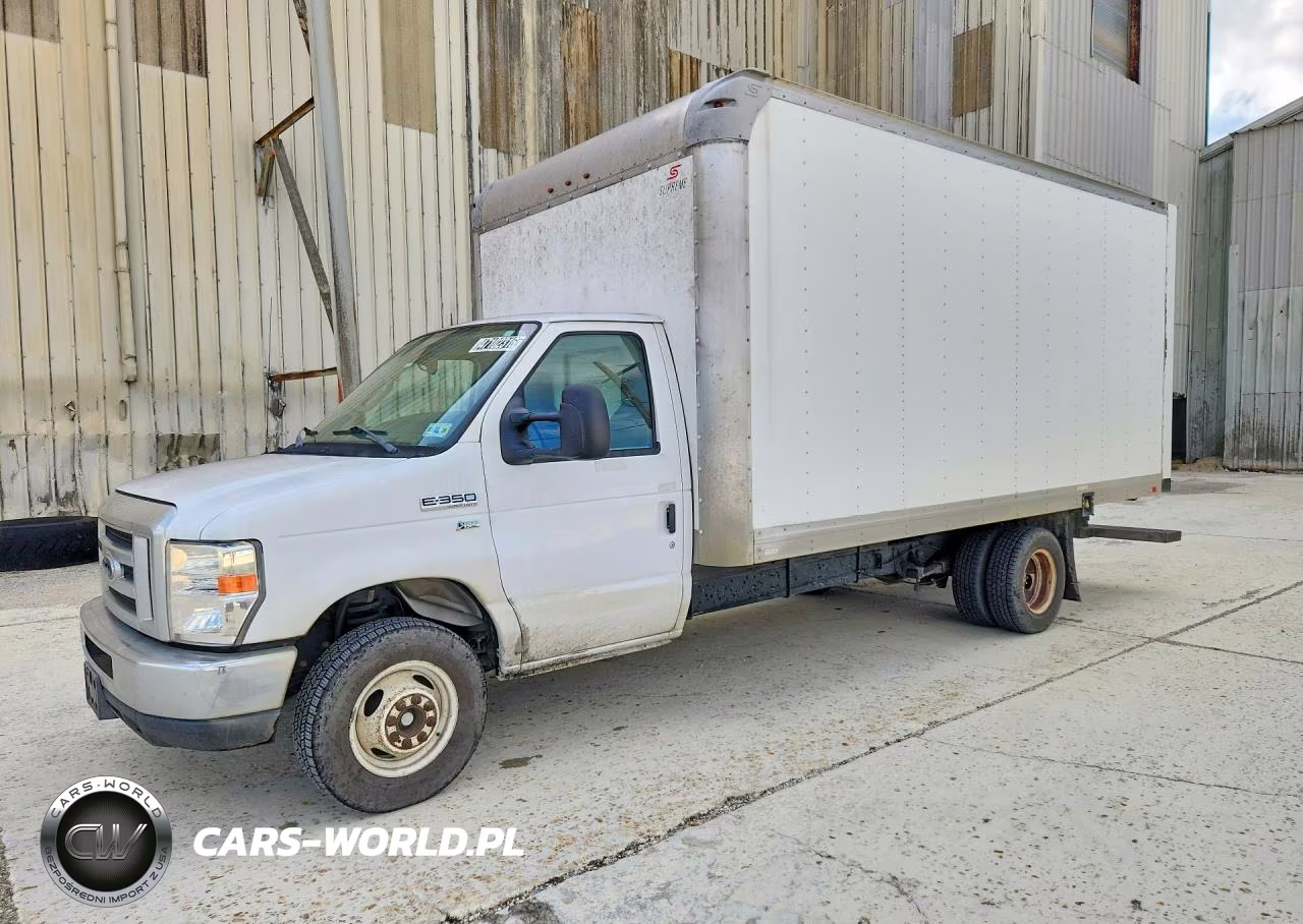 2019 Ford Econoline E350 Super Duty Cutaway Van