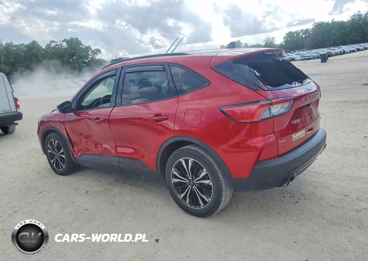 2021 Ford Escape Se VIN:1FMCU0BZ1MUA18062 - 2