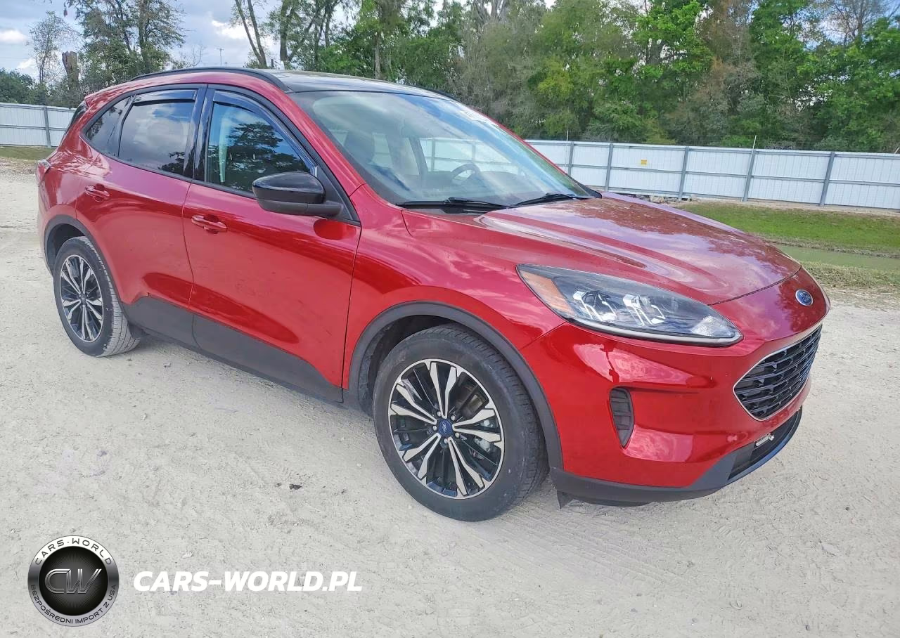 2021 Ford Escape Se VIN:1FMCU0BZ1MUA18062 - 4