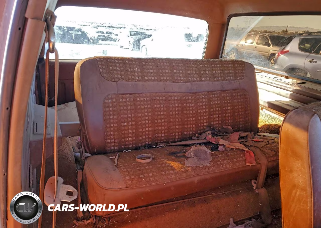 1981 Ford Bronco VIN:1FMDU15G8BLA63099 - 10