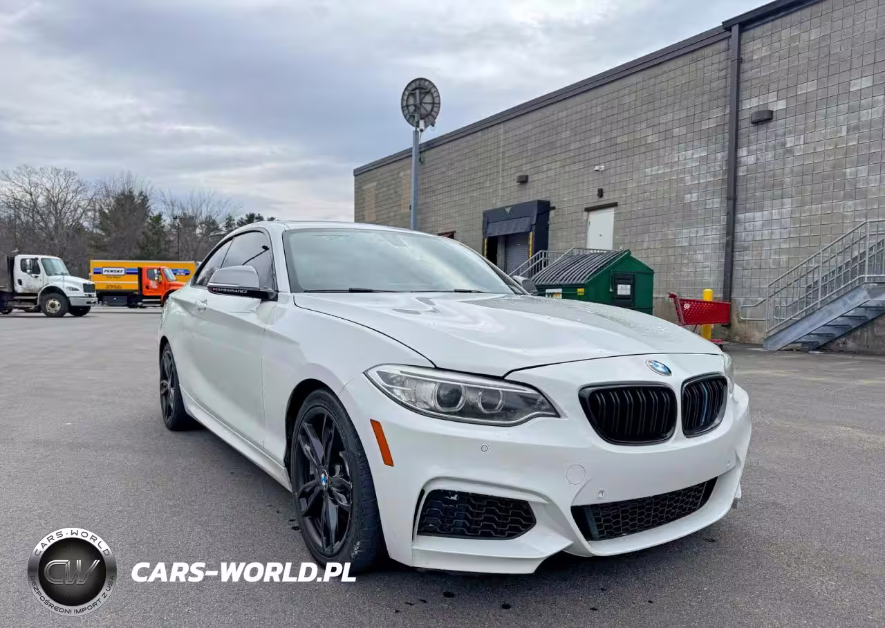 2015 BMW M235Xi