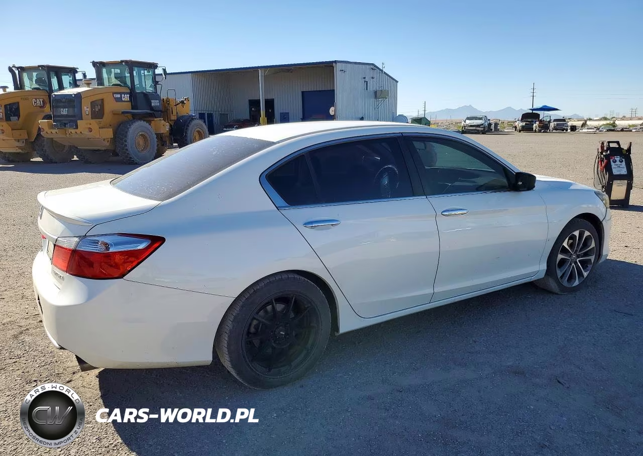2015 Honda Accord Sport VIN:1HGCR2F53FA114788 - 3