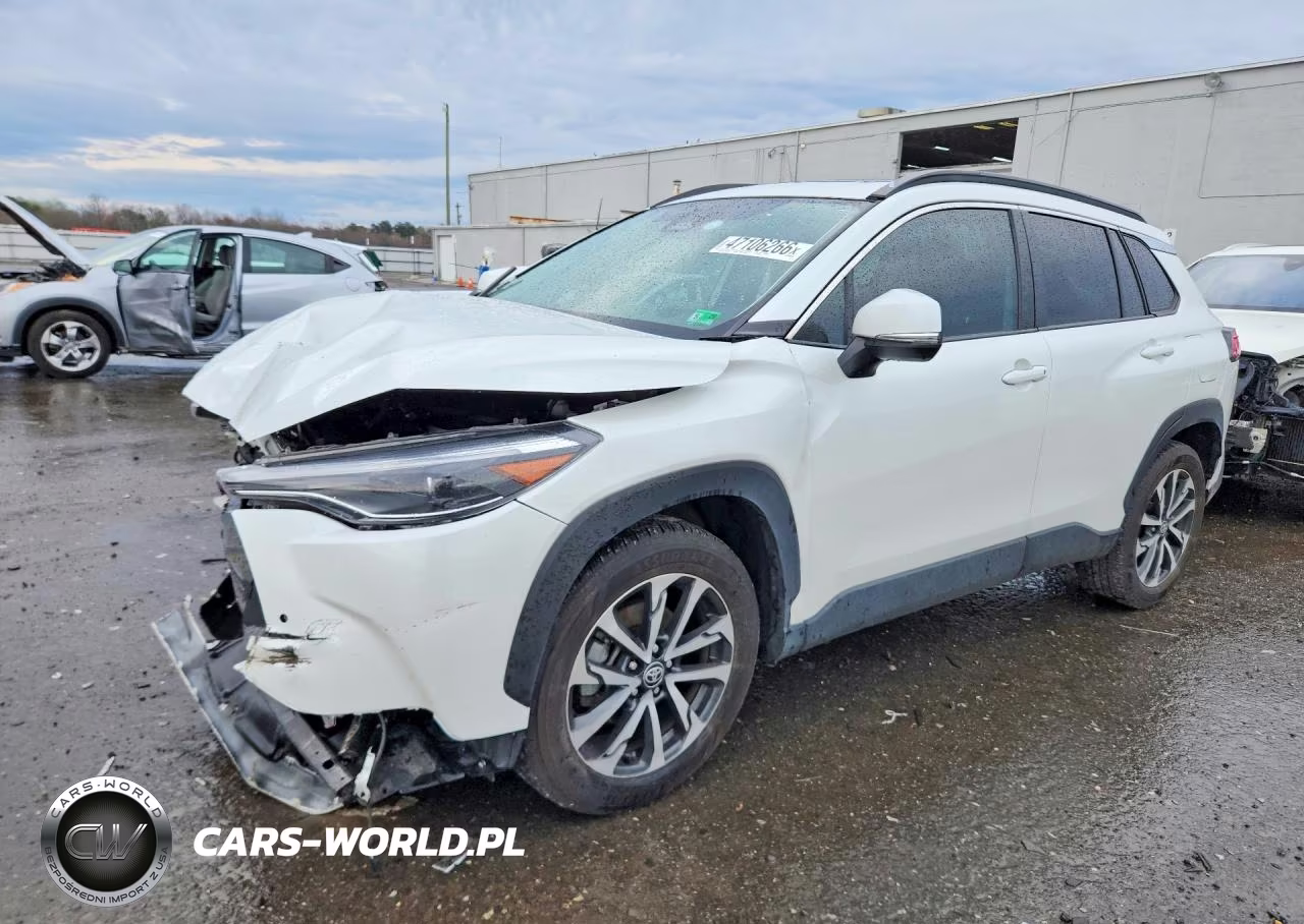 2024 Toyota Corolla Cross Xle – zdjęcie 1 z 12