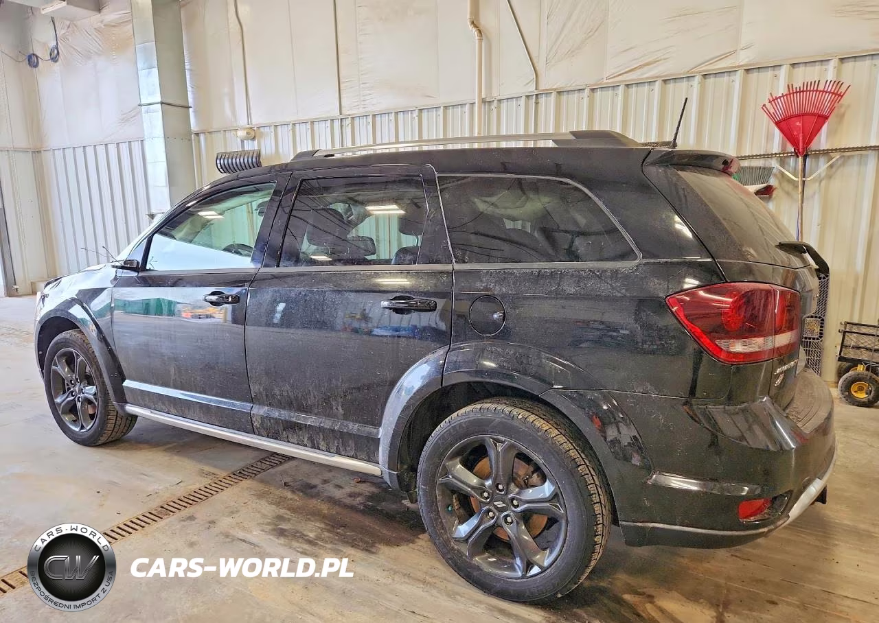 2018 Dodge Journey Crossroad VIN:3C4PDDGG9JT430322 - 2