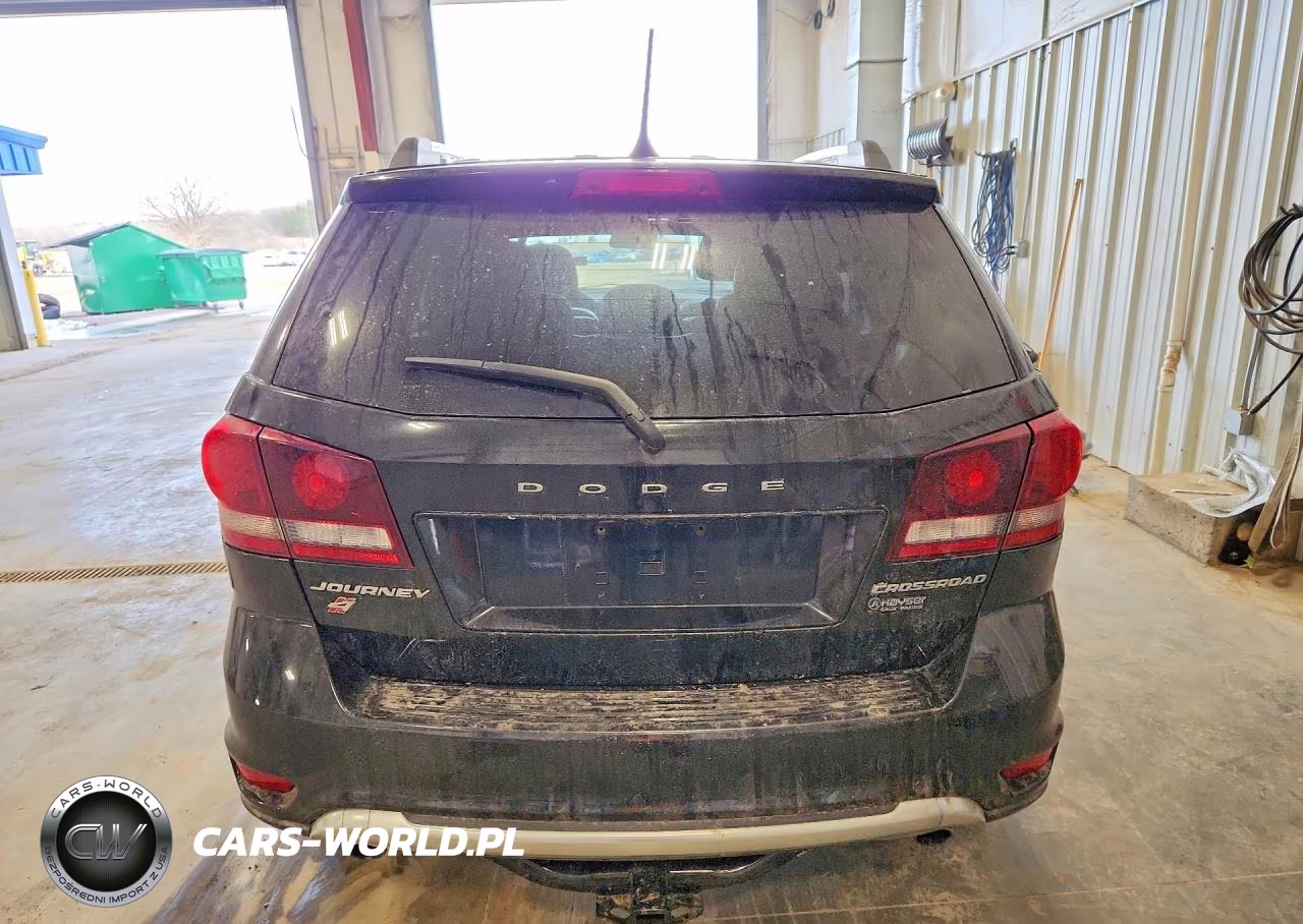 2018 Dodge Journey Crossroad VIN:3C4PDDGG9JT430322 - 6