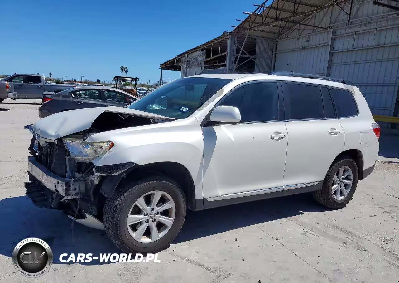 2013 Toyota Highlander Se