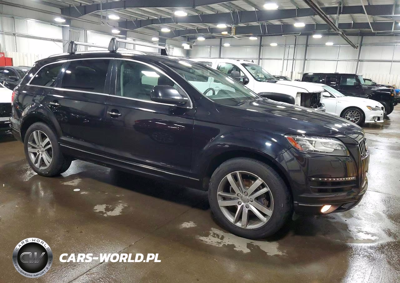 2014 Audi Q7 Premium Plus VIN:WA1LGAFE7ED020712 - 4