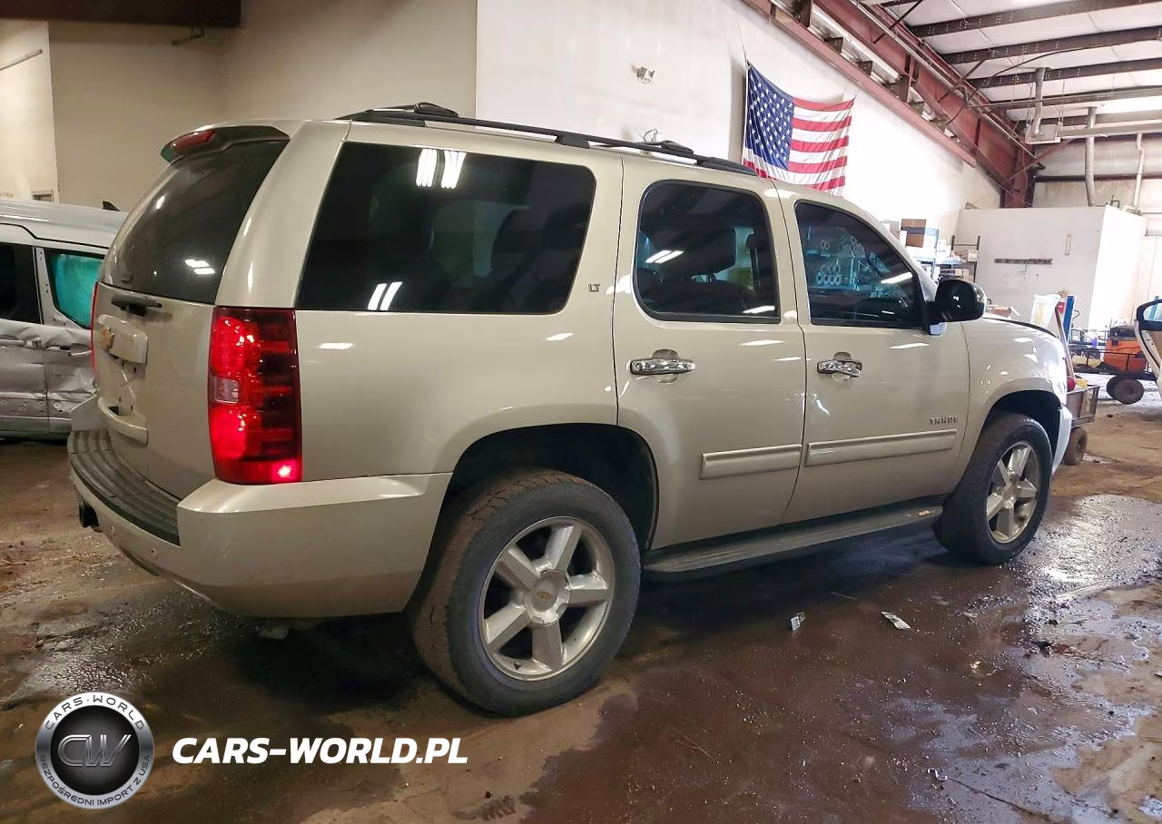 2013 Chevrolet Tahoe K1500 Lt VIN:1GNSKBE0XDR168518 - 3