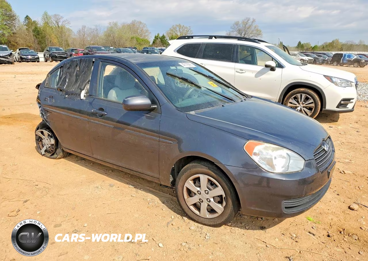 2011 Hyundai Accent Gls VIN:KMHCN4AC2BU607930 - 4