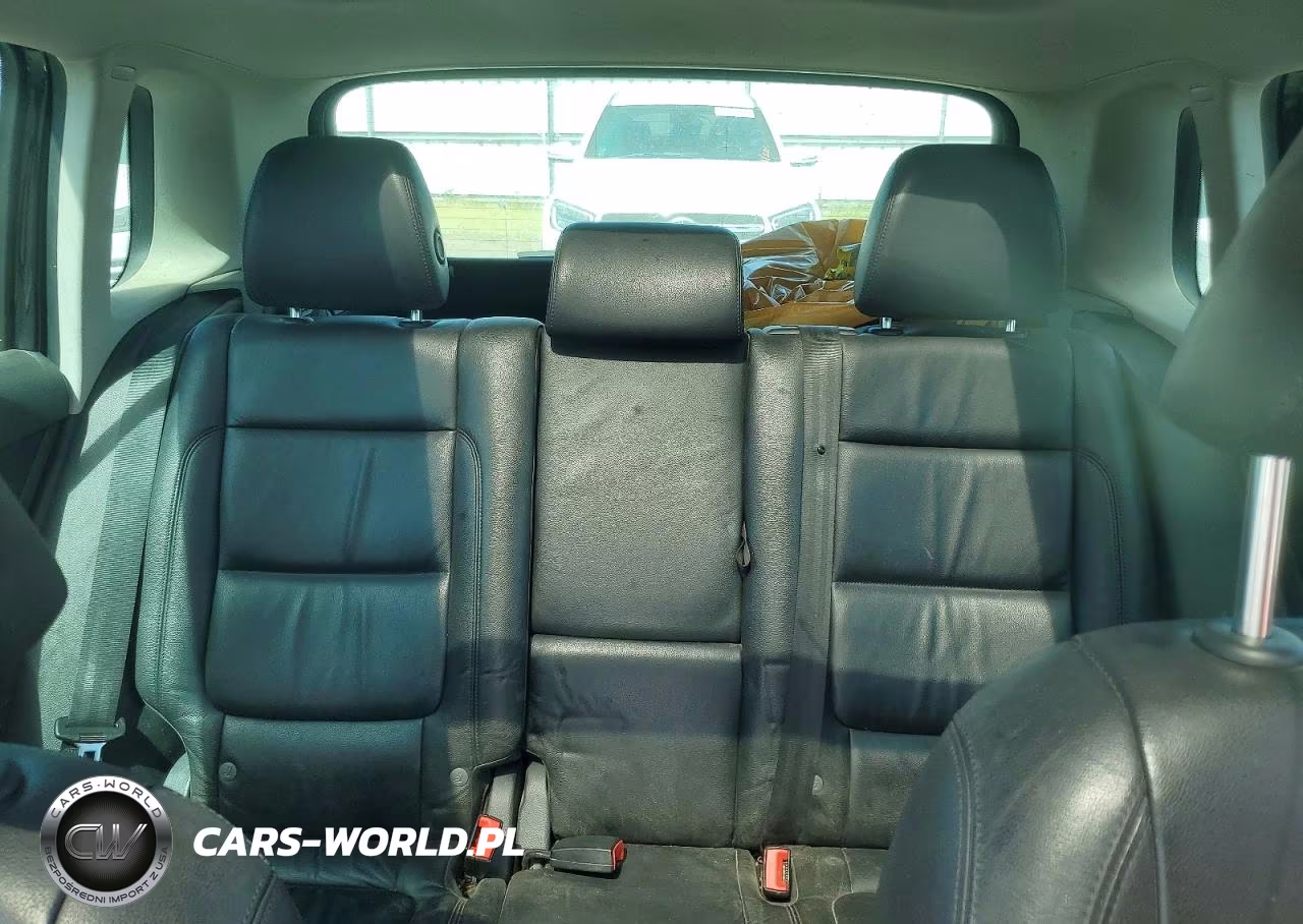 2017 Volkswagen Tiguan Sport VIN:WVGTV7AX6HK007761 - 10