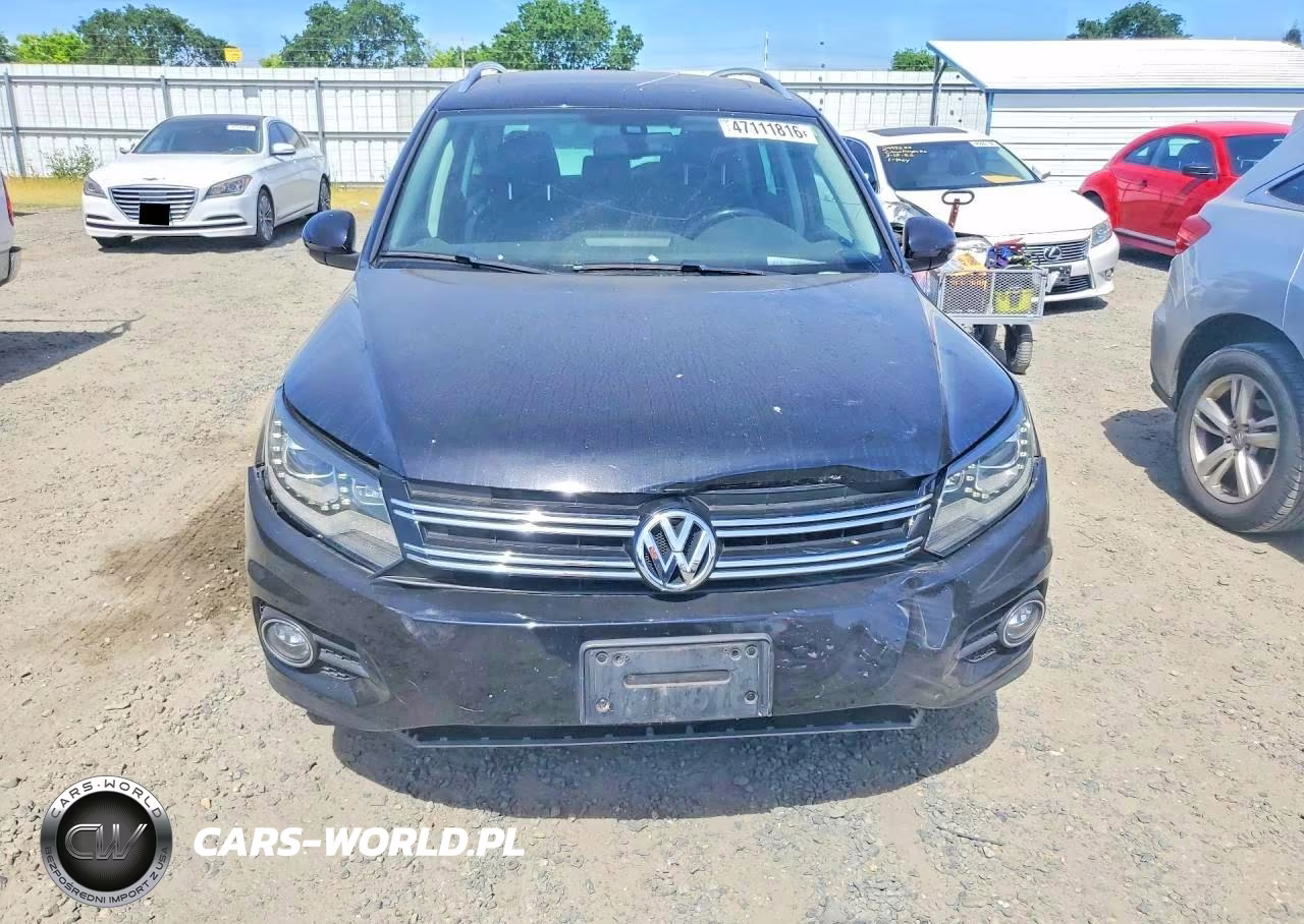 2017 Volkswagen Tiguan Sport VIN:WVGTV7AX6HK007761 - 5