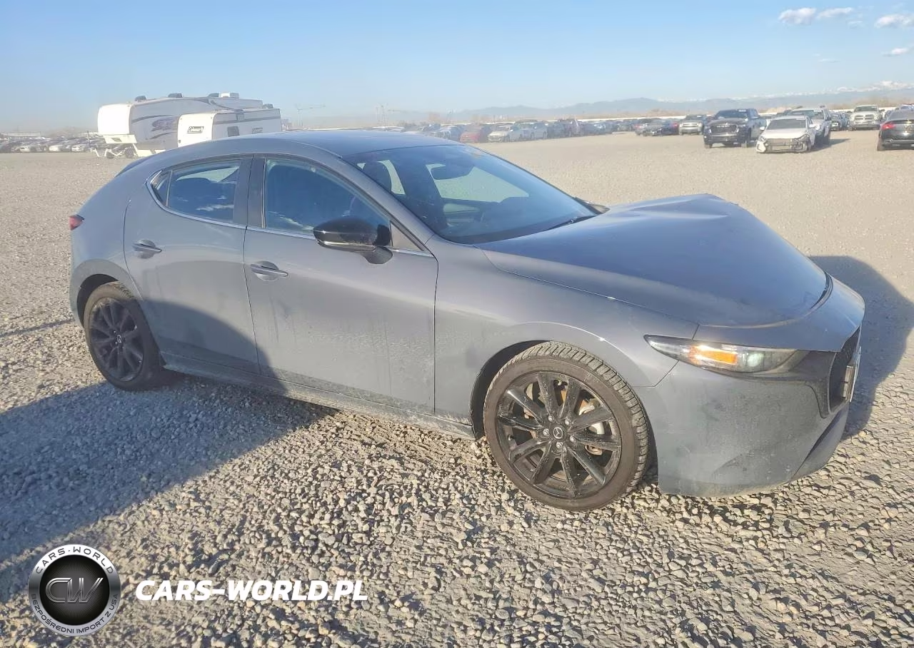 2024 Mazda 3 Preferred VIN:JM1BPBLMXR1709413 - 4