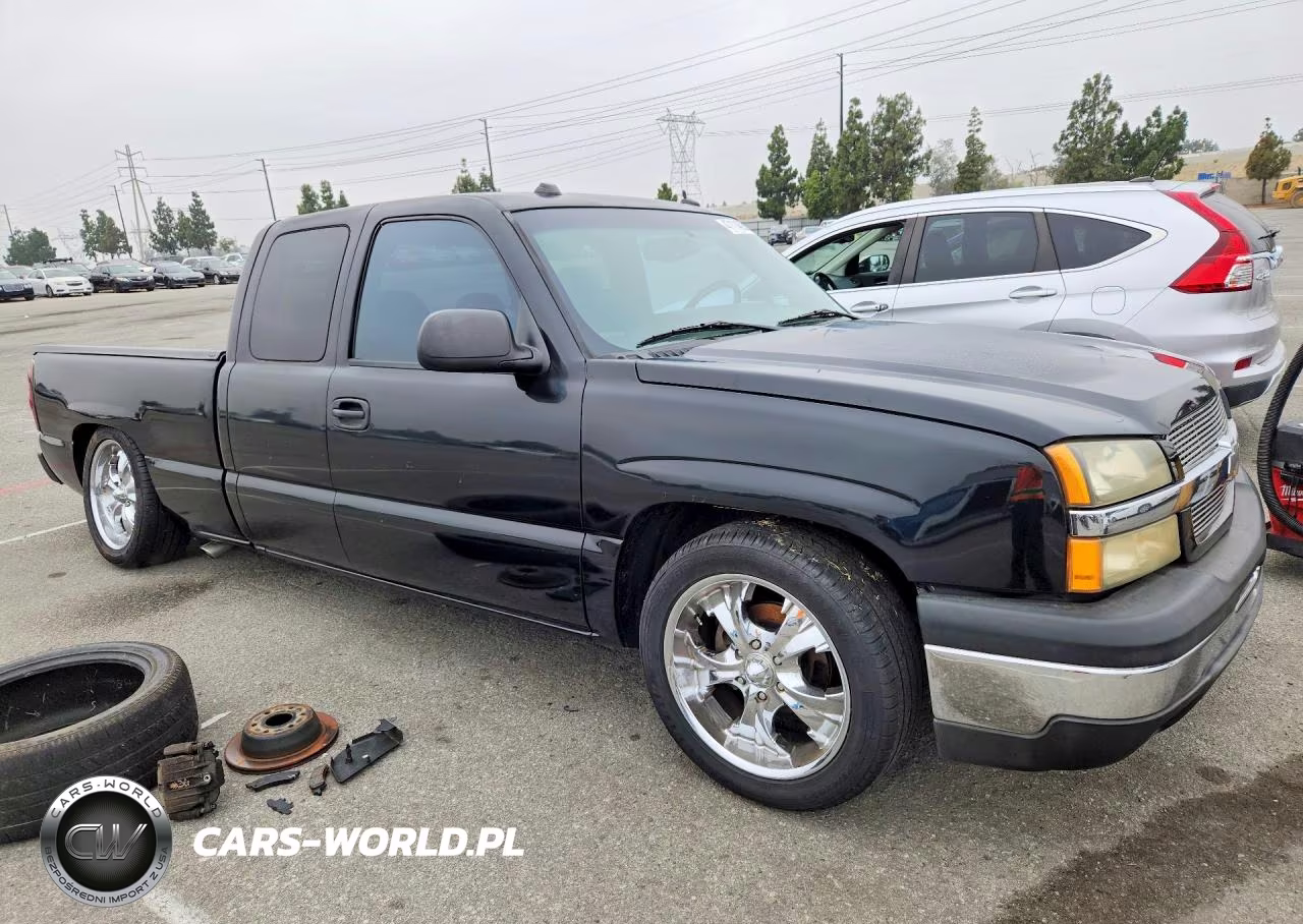 2004 Chevrolet Silverado C1500 VIN:2GCEC19TX41293089 - 4