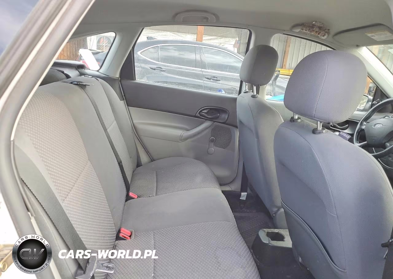 2005 Ford Focus Zx5 VIN:3FAHP37N25R122177 - 10
