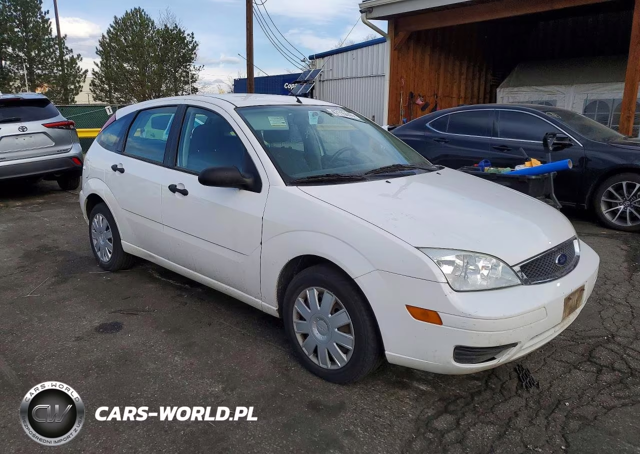 2005 Ford Focus Zx5 VIN:3FAHP37N25R122177 - 4