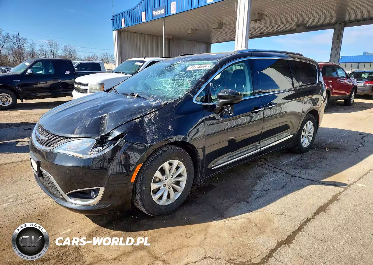 2019 Chrysler Pacifica Touring L