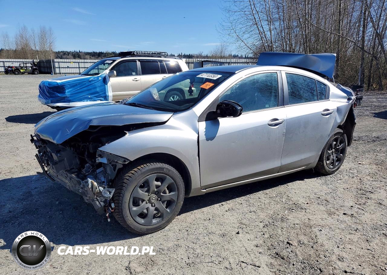 2013 Mazda 3 I