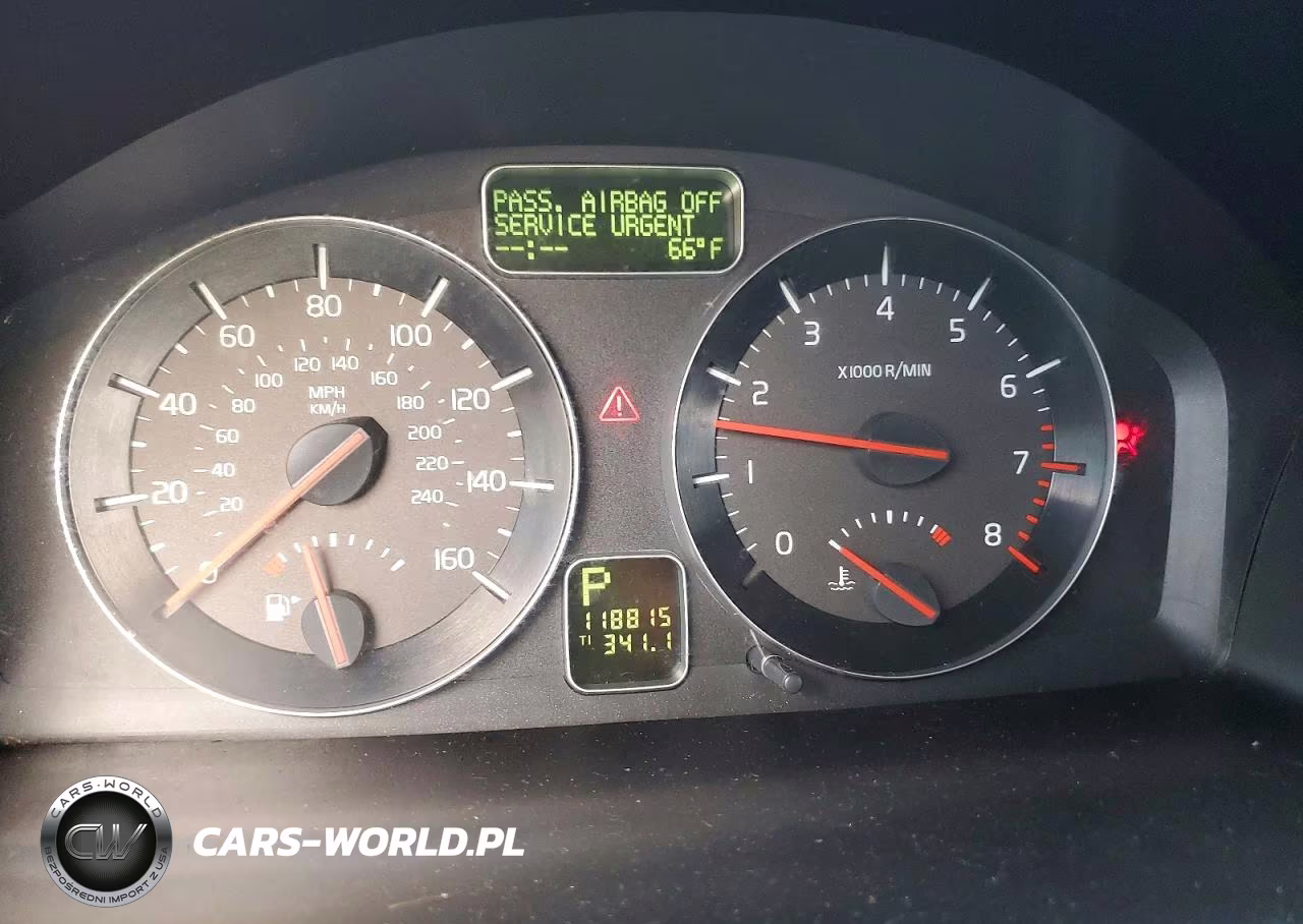 2011 Volvo C70 T5 VIN:YV1672MC3AJ093298 - 9