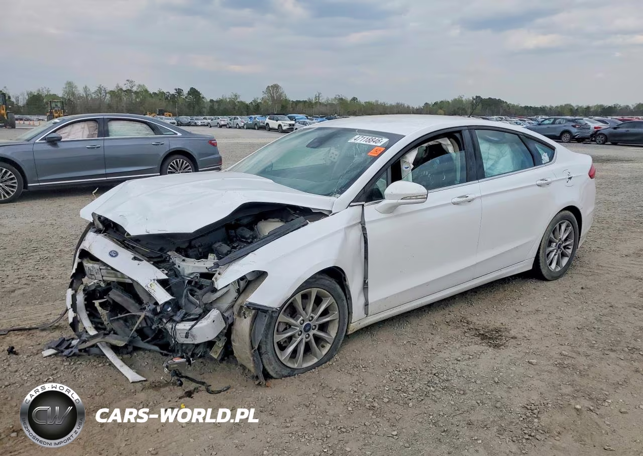 2017 Ford Fusion Se – zdjęcie 1 z 12