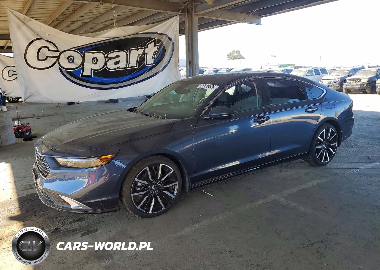 2025 Honda Accord Touring Hybrid