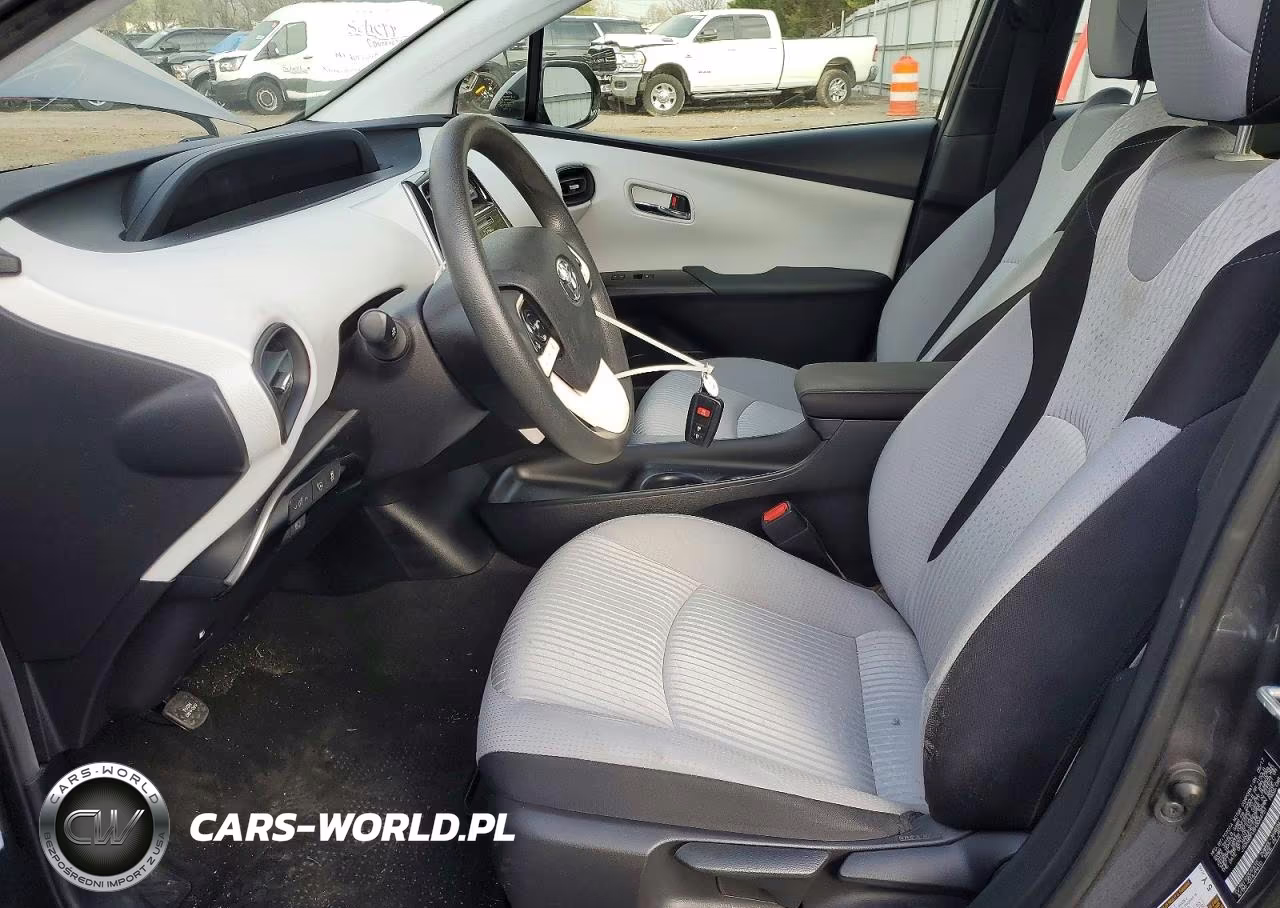 2017 Toyota Prius Two VIN:JTDKBRFU5H3044751 - 7