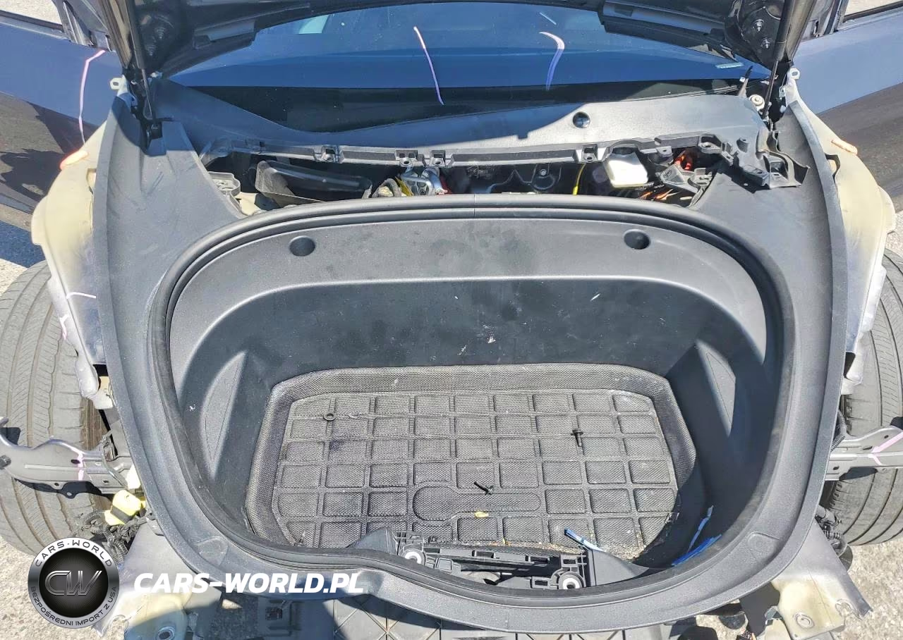 2023 Tesla Model 3 VIN:5YJ3E1EA0PF647533 - 11