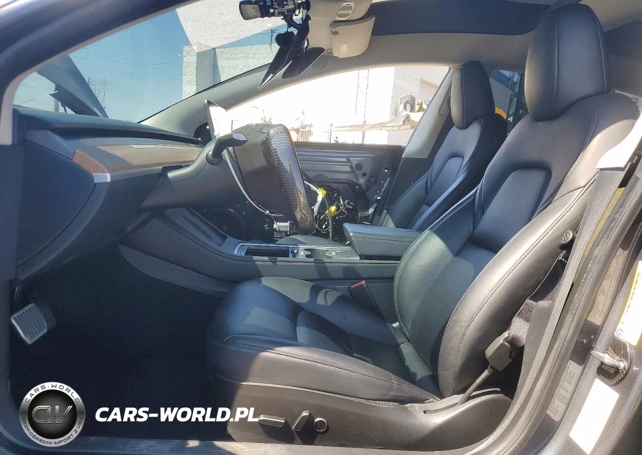 2023 Tesla Model 3 VIN:5YJ3E1EA0PF647533 - 7