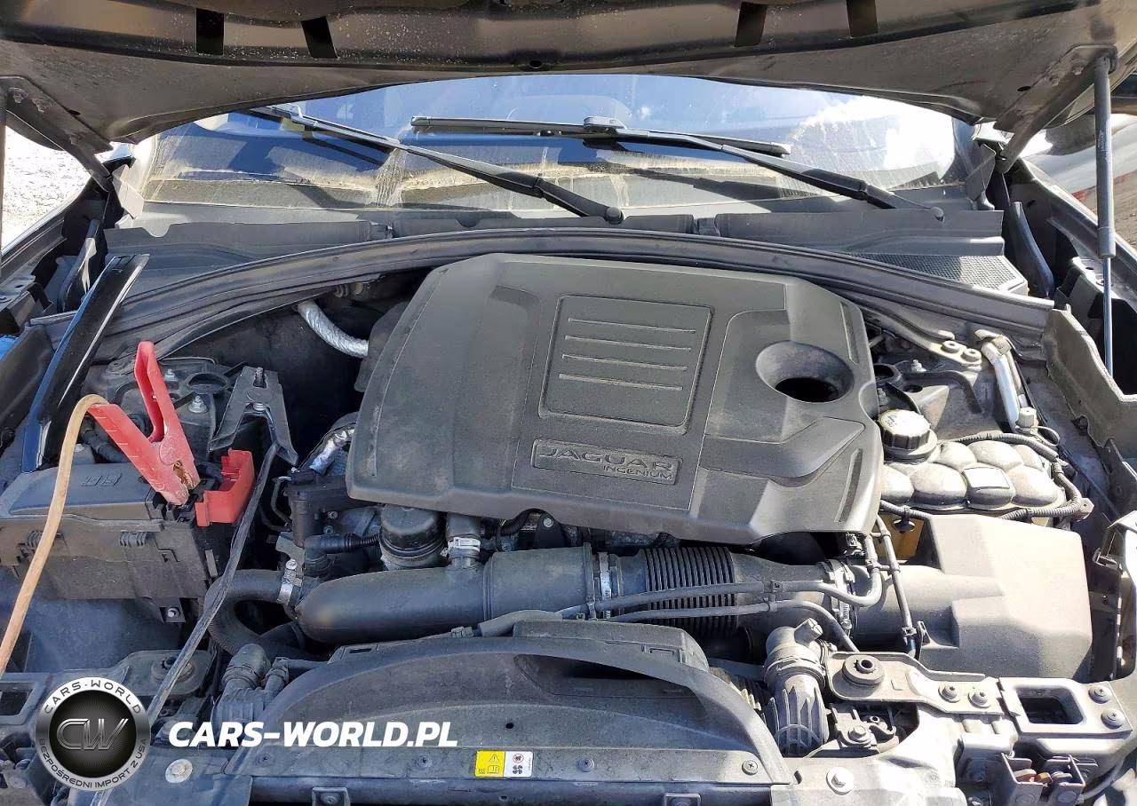 2018 Jaguar F-Pace R - Sport VIN:SADCL2GX5JA294627 - 11