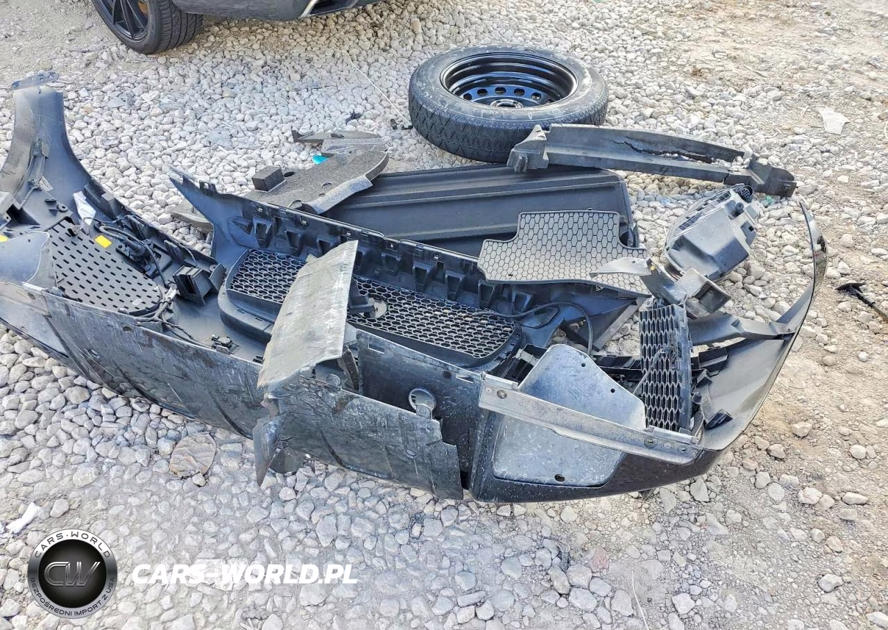 2018 Jaguar F-Pace R - Sport VIN:SADCL2GX5JA294627 - 12