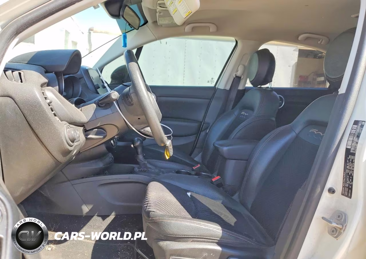 2018 Fiat 500X Trekking VIN:ZFBCFXCB9JP695978 - 7