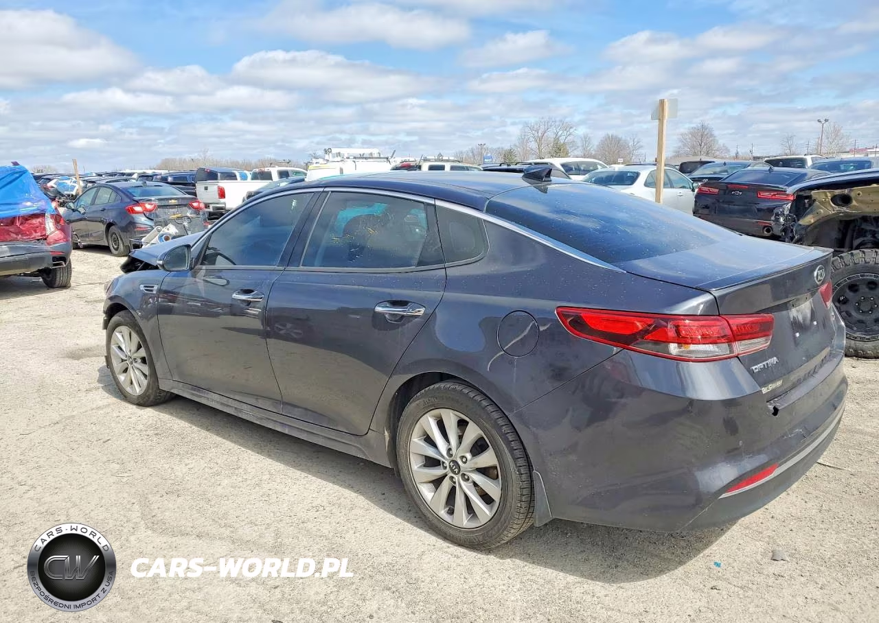 2018 Kia Optima S VIN:5XXGT4L36JG244836 - 2