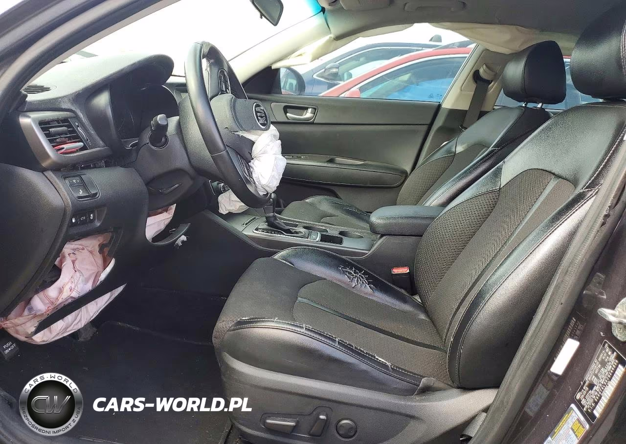 2018 Kia Optima S VIN:5XXGT4L36JG244836 - 7