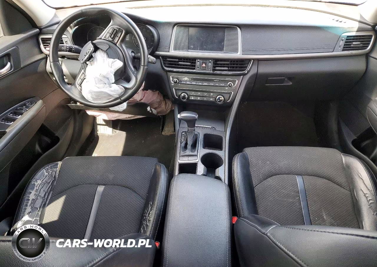 2018 Kia Optima S VIN:5XXGT4L36JG244836 - 8