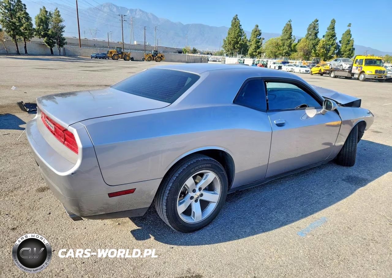 2014 Dodge Challenger Sxt VIN:2C3CDYAG7EH133180 - 3