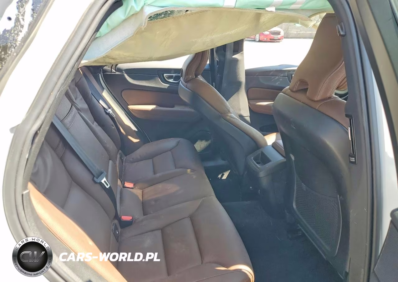 2020 Volvo Xc60 T5 Momentum VIN:YV4102DK9L1411971 - 11