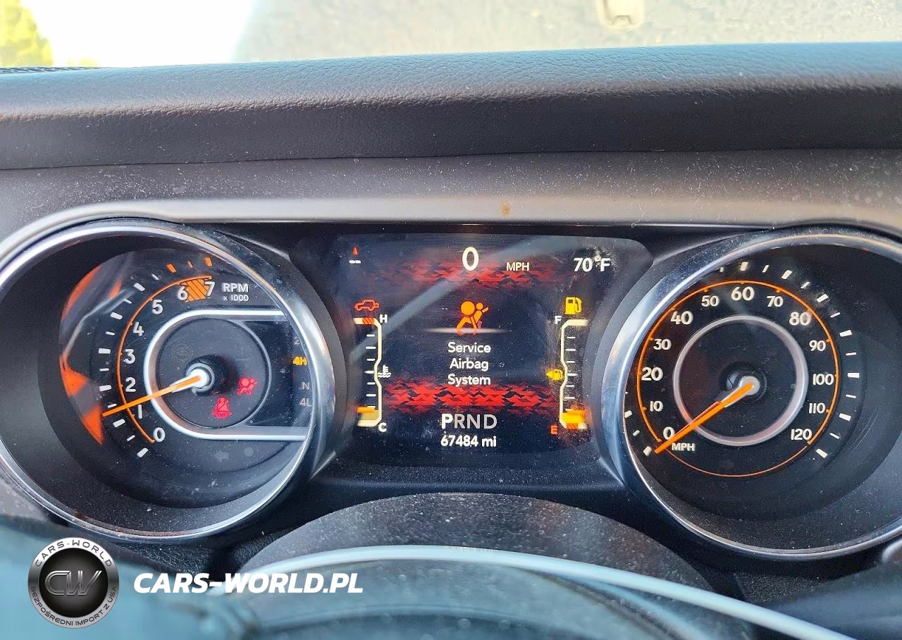 2020 Jeep Wrangler Unlimited Sport VIN:1C4HJXDN9LW159485 - 9