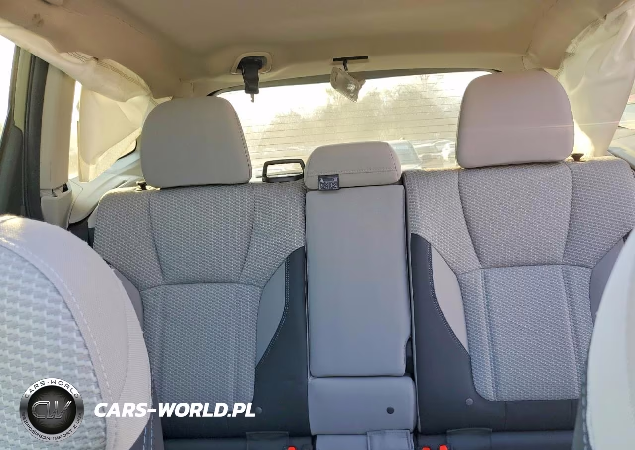2021 Subaru Forester Premium VIN:JF2SKAFC3MH527288 - 10