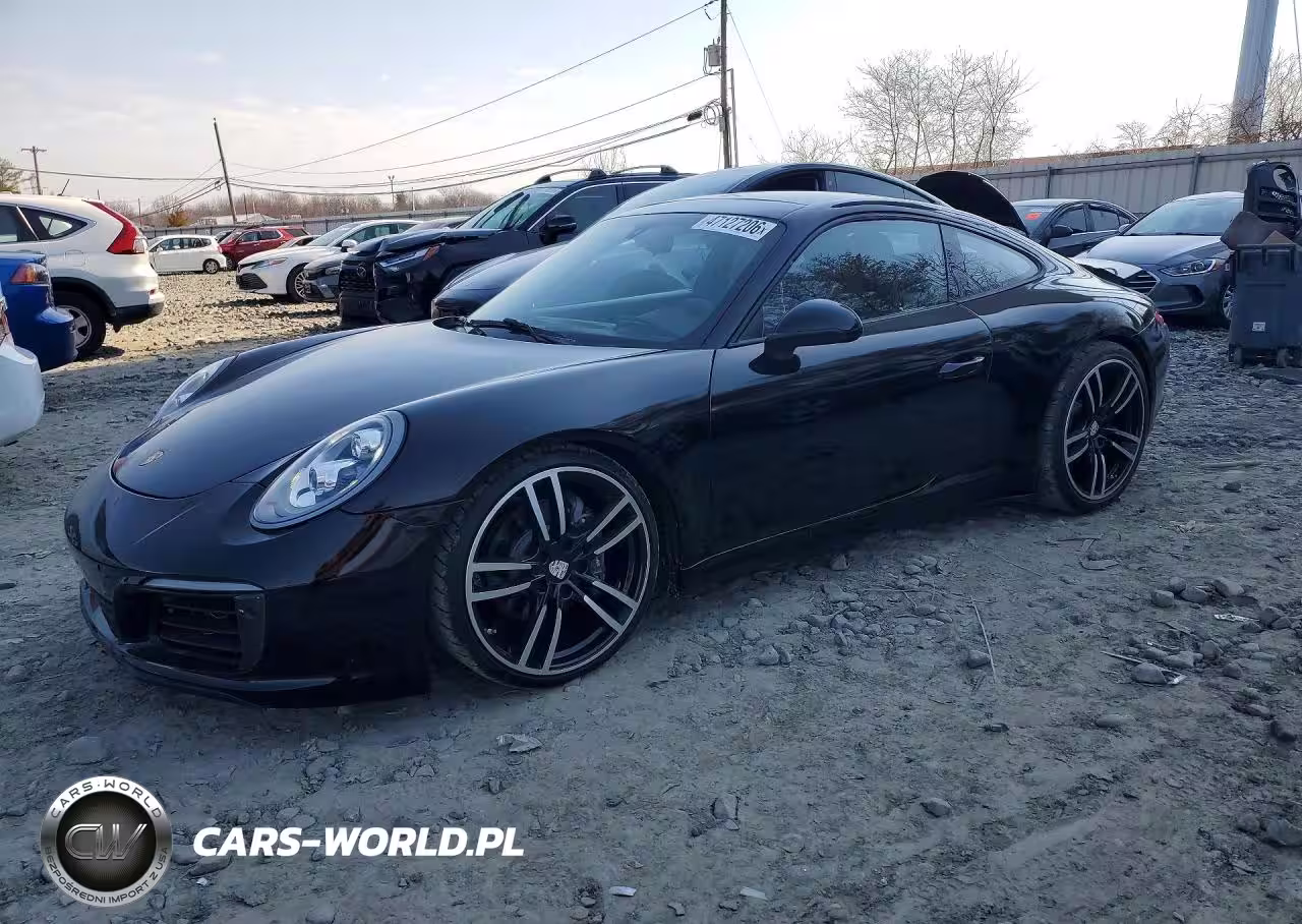 2019 Porsche 911 Carrera