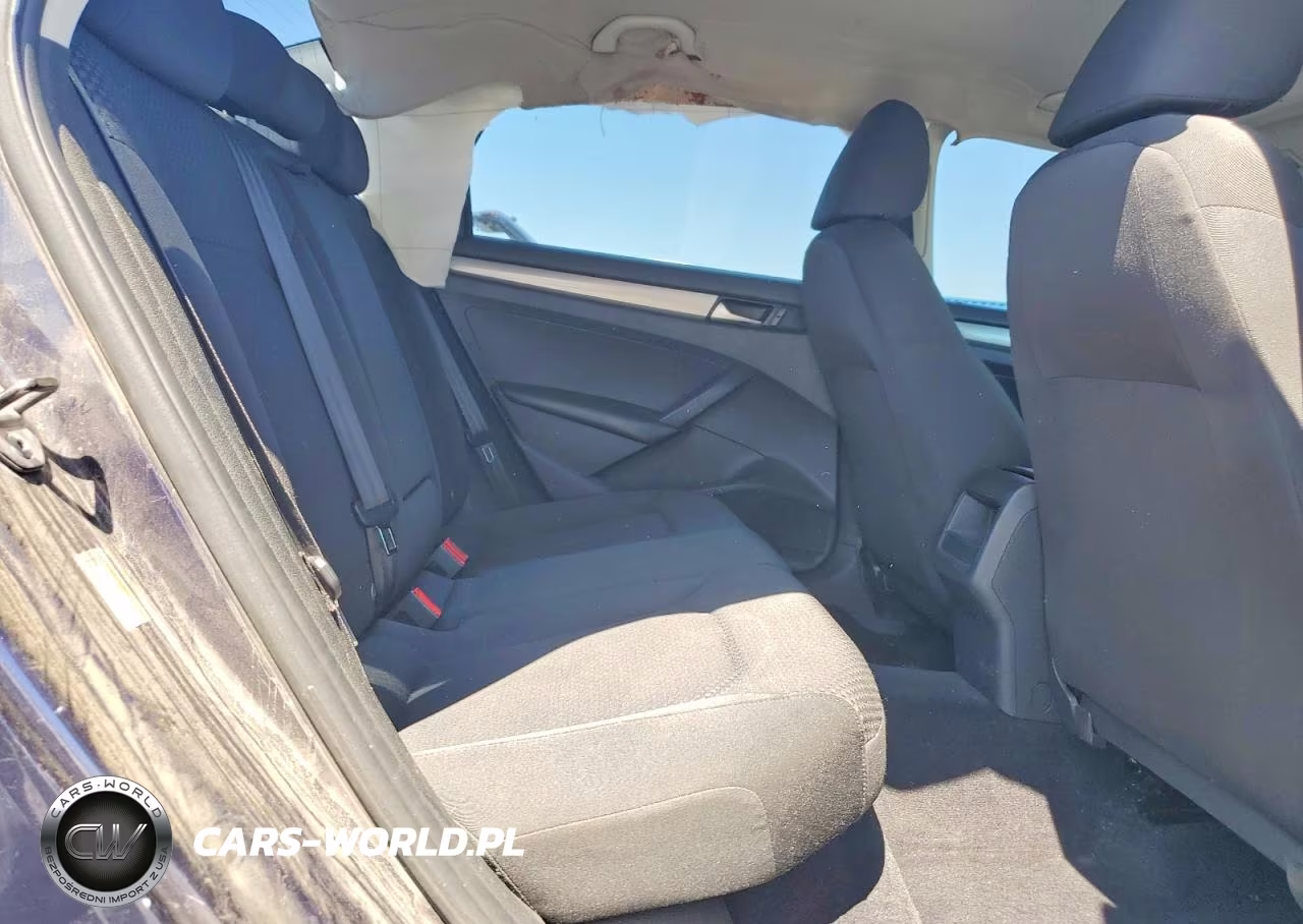2014 Volkswagen Passat S VIN:1VWAS7A36EC095604 - 10