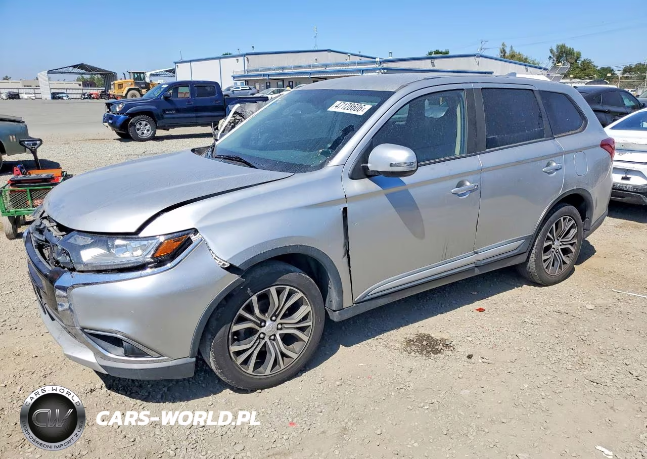 2018 Mitsubishi Outlander Se – zdjęcie 1 z 12