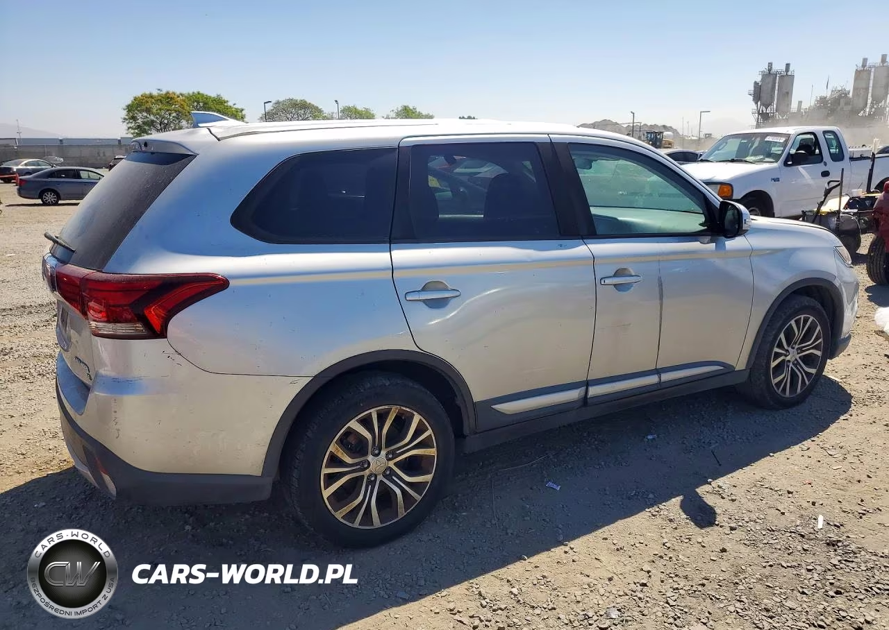 2018 Mitsubishi Outlander Se VIN:JA4AZ3A38JZ055386 - 3