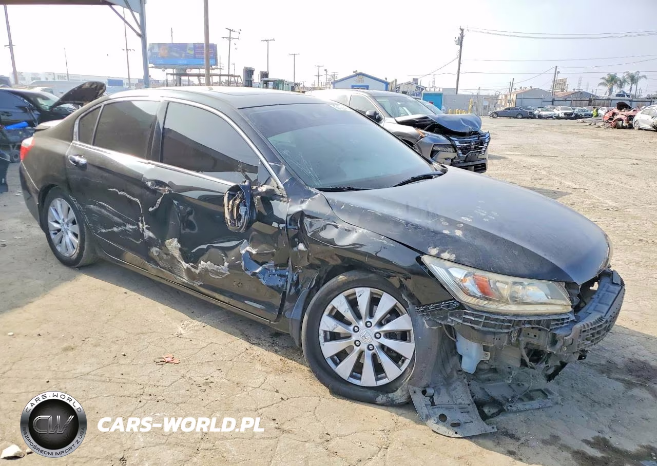 2014 Honda Accord Touring VIN:1HGCR3F97EA029380 - 4