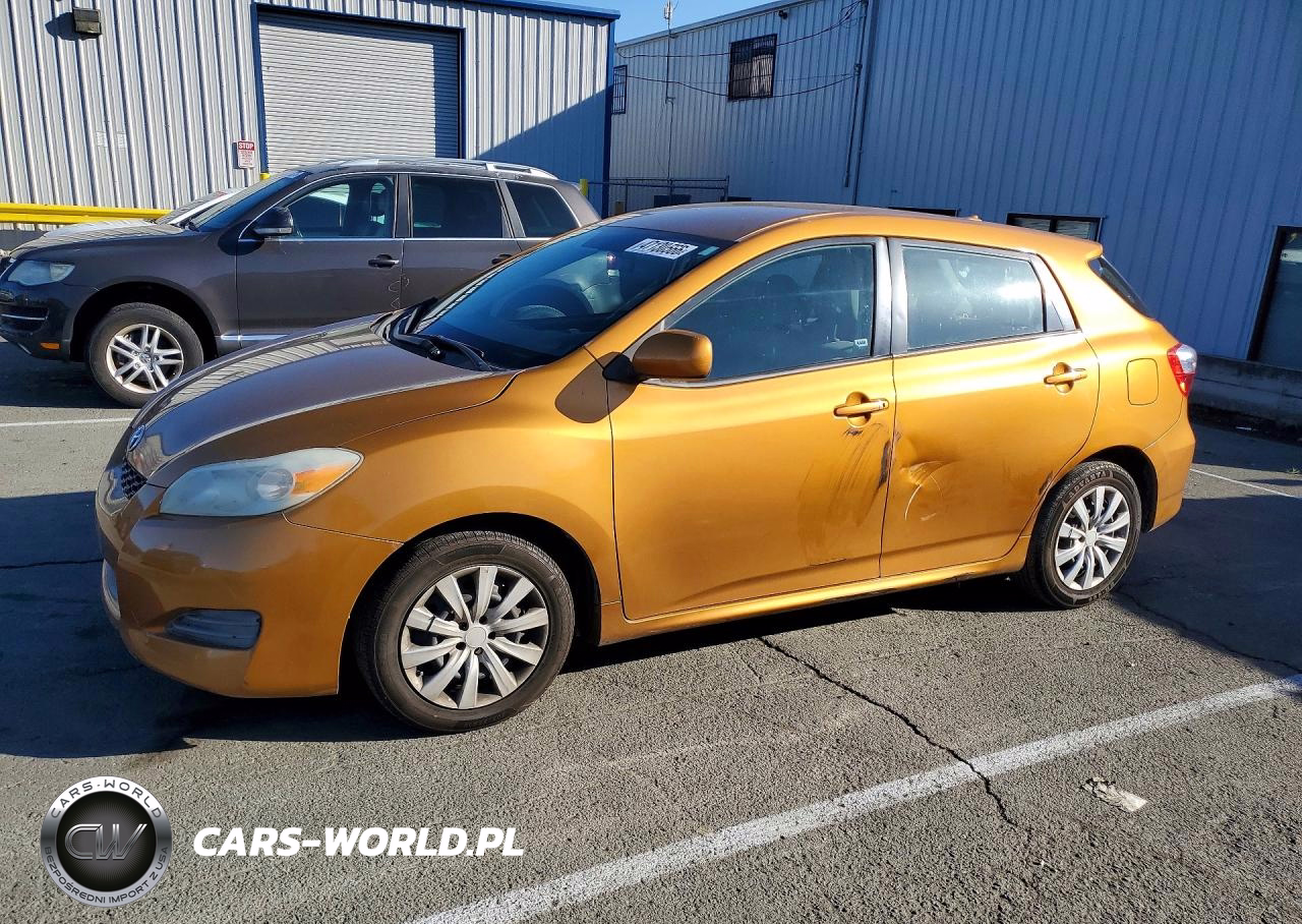 2009 Toyota Matrix Base